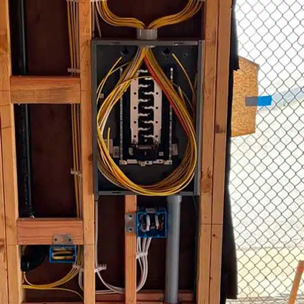 Electrician in Monterey,ย CA